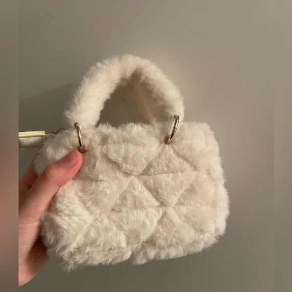 Mini fluffy bag - Picture 8 of 9